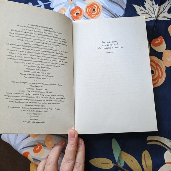 The Shadowhunter Chronicles Lot - City Of Ashes & Clockwork Prince Paperback - Picture 11 of 11